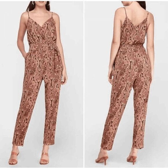 Express Brown Tan Snakeskin Print Belted Wrap Stretchy Jumpsuit Large - Picture 11 of 11